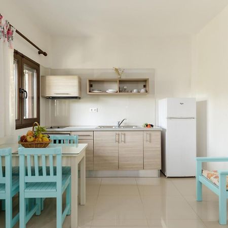 Theoxenia Apartments 오르모스 파나기아스 외부 사진
