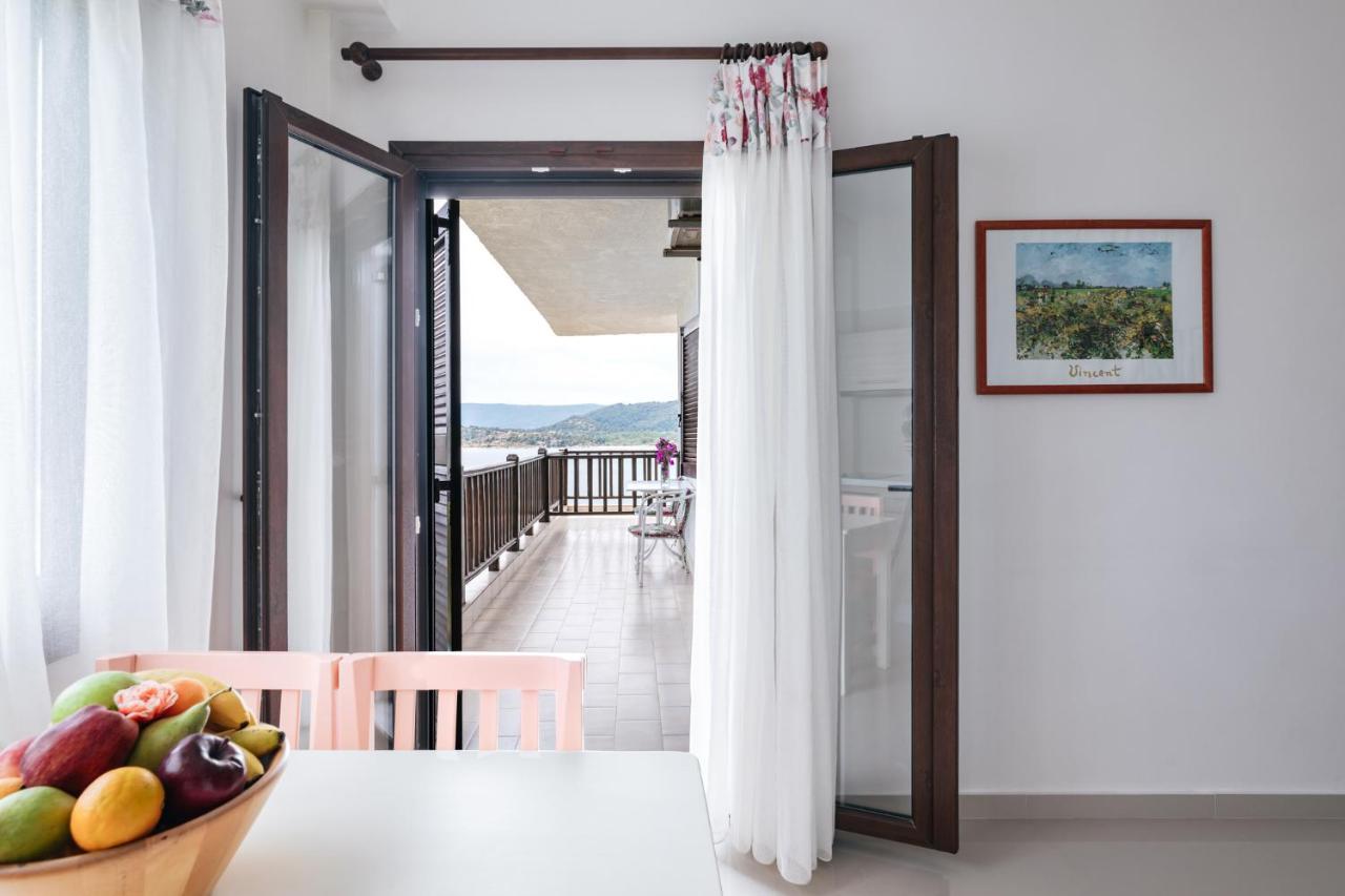 Theoxenia Apartments 오르모스 파나기아스 외부 사진
