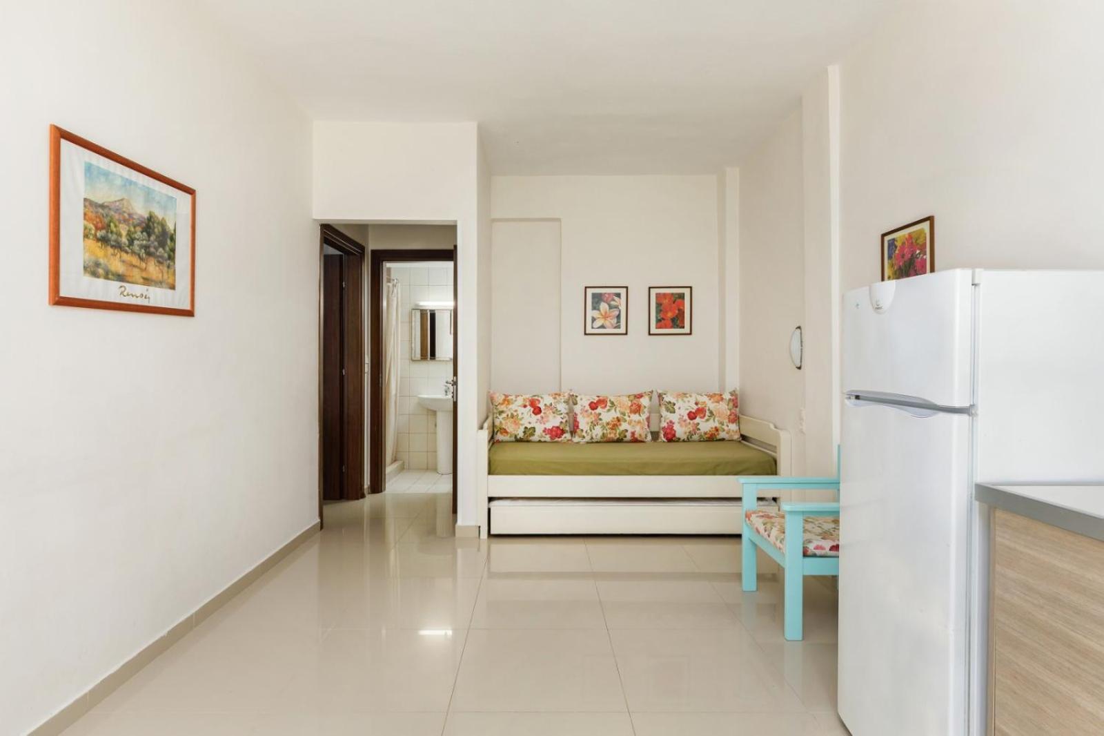 Theoxenia Apartments 오르모스 파나기아스 외부 사진